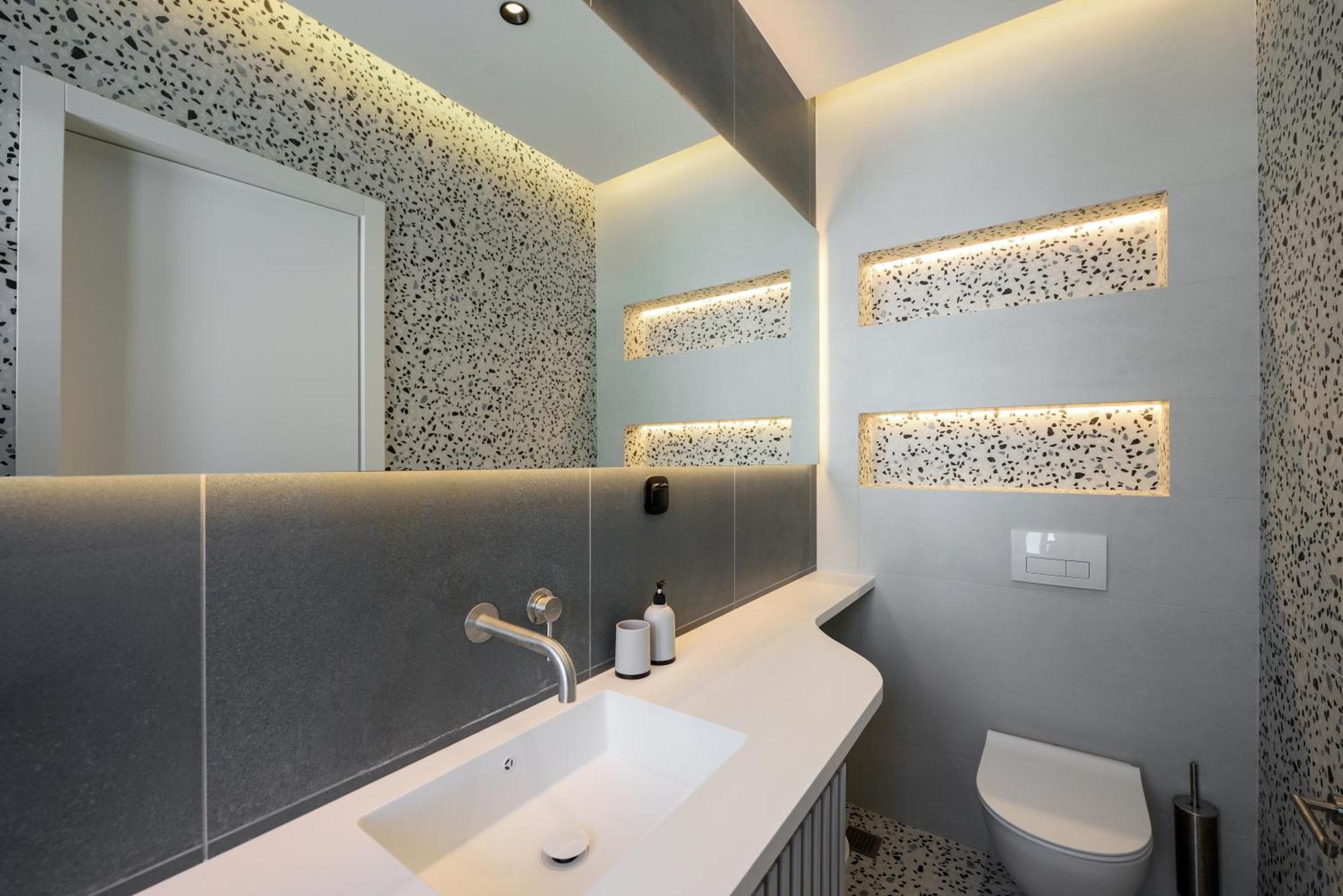 King Apartment Thessaloniki By Luxlikehome Luaran gambar