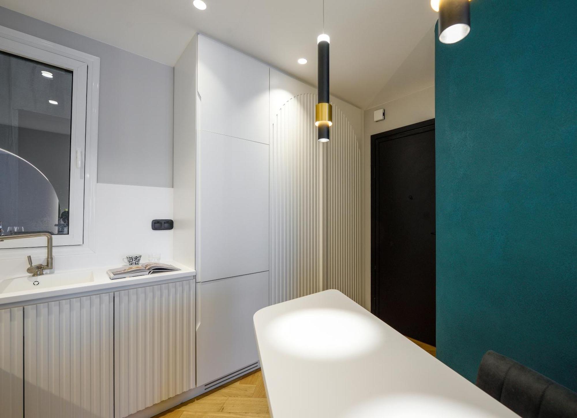 King Apartment Thessaloniki By Luxlikehome Luaran gambar